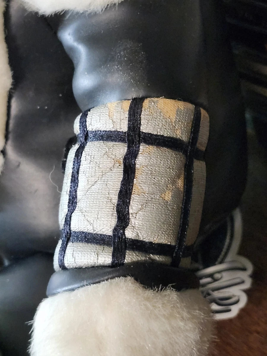 KISS Gene Simmons Limited Edition Love Gun Bear Stuffed Rare HTF 1998 Rock