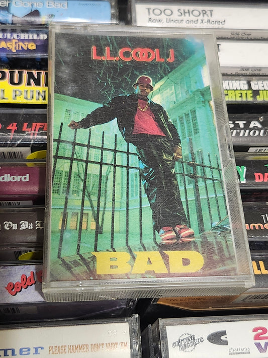 L.L. Cool J ‎– Bigger And Deffer (BAD) Cassette Tape Hip Hop Def Jam