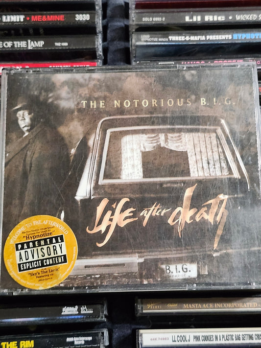 Notorious BIG Life After Death CD B.I.G. Bad Boy Puff Daddy R Kelly Bone Thugs