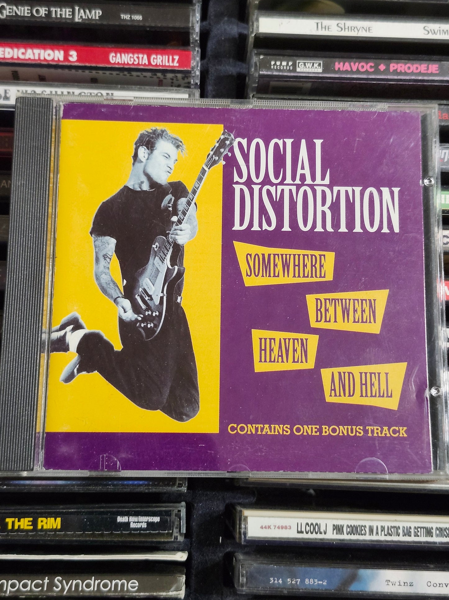 Social Distortion Somewhere Between Heaven & Hell  CD